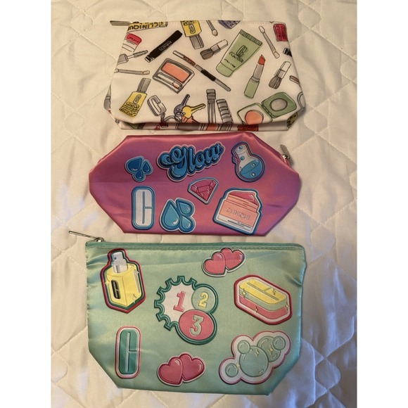 Clinique Handbags - Set Of 3 Clinique Makeup Cosmetic Bags-Pink Mint Green & White Travel Pouches
